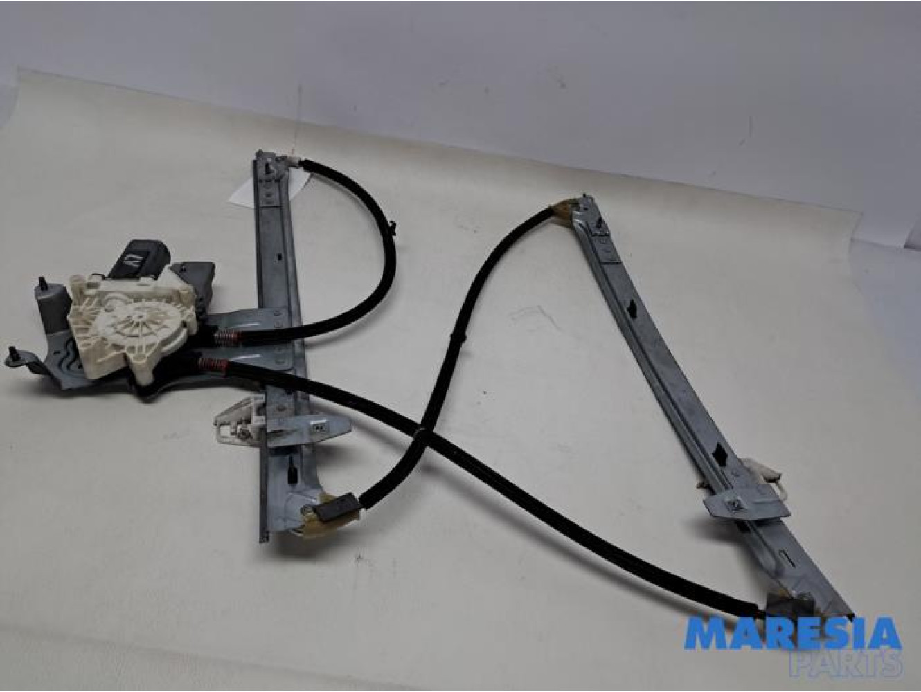 Citroen - Xsara Picasso - Window mechanism 4-door, front left