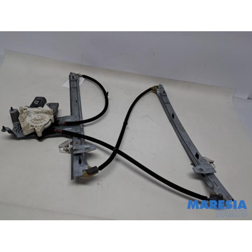 Citroen - Xsara Picasso - Window mechanism 4-door, front left