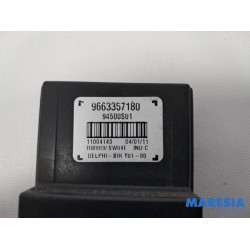 Peugeot - 5008 - Relais