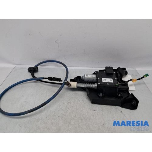 Peugeot - 5008 - Moteur frein à main