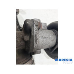 Peugeot - 5008 - Power steering box