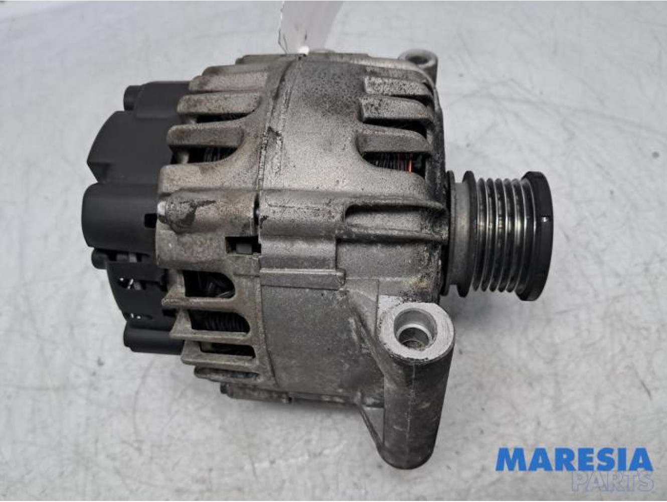 Peugeot - 5008 - Dynamo