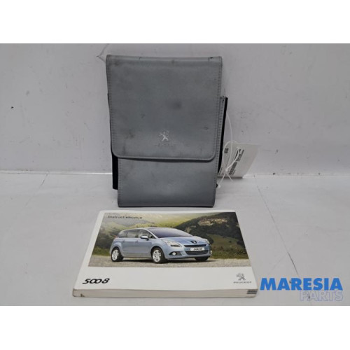 Peugeot - 5008 - Instruction Booklet