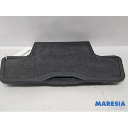 Peugeot - 5008 - Carpet