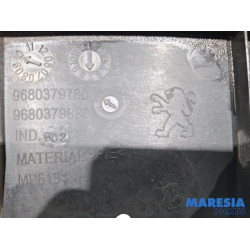 Peugeot - 308 - Stoßstange Bodenplatte