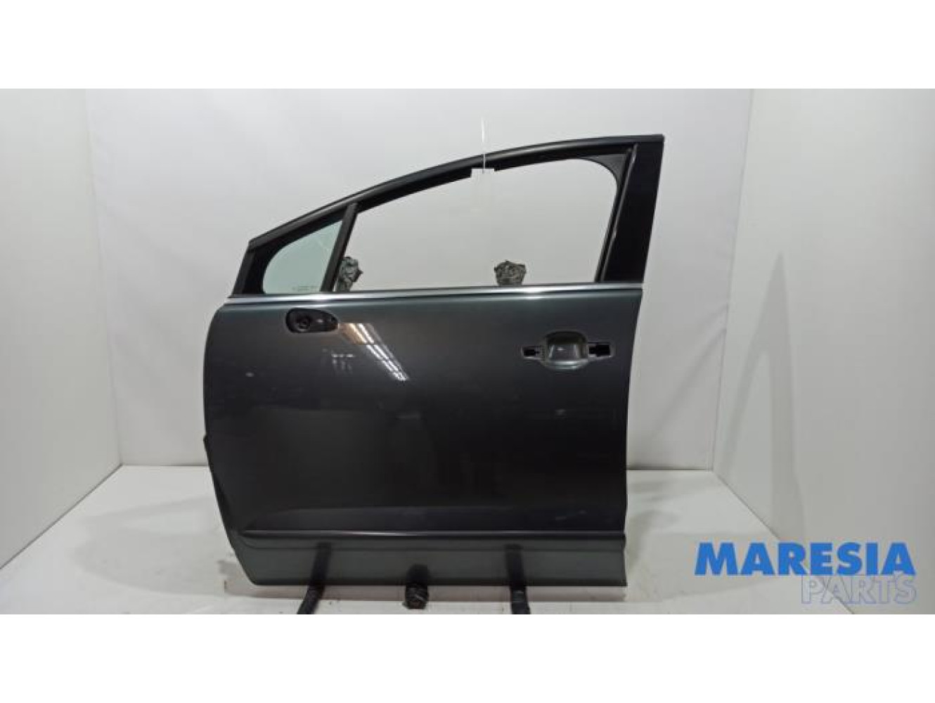 Peugeot - 5008 - Portier 4Deurs links-voor