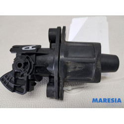 Citroen - C1 - Tailgate lock mechanism