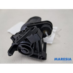 Citroen - C1 - Tailgate lock mechanism