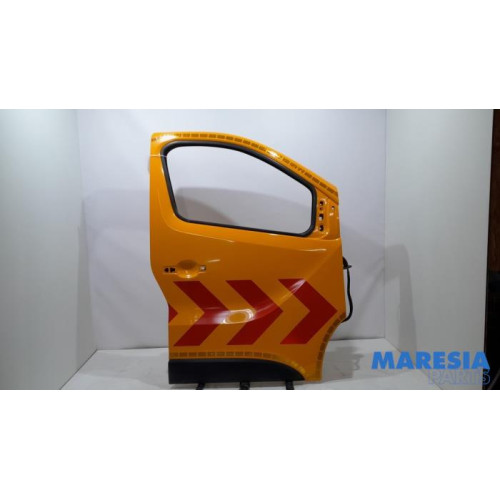Renault - Trafic - Door 2-door, right