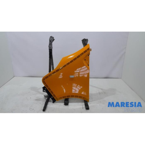 Renault - Trafic - Scherm links-voor