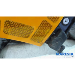 Renault - Trafic - Scherm rechts-voor