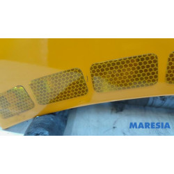 Renault - Trafic - Scherm rechts-voor