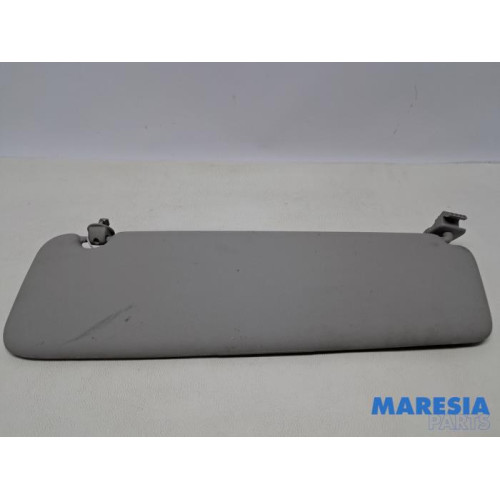 Renault - Trafic - Zonneklep