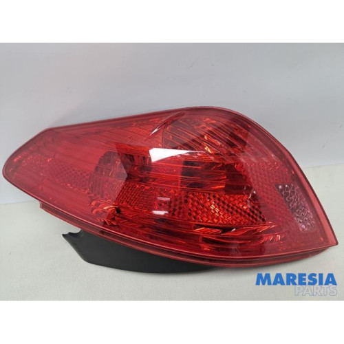 Peugeot - 308 - Rücklicht rechts