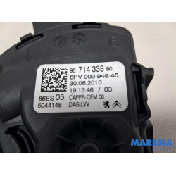 Peugeot - 308 - Gaspedal