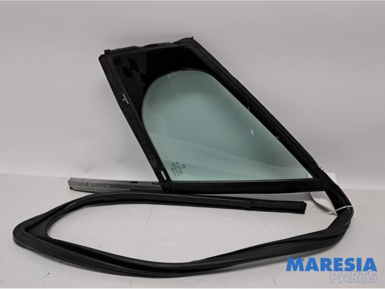 Peugeot - 308 - Driehoeks Ruit links-voor