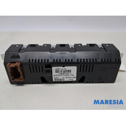 Peugeot - 308 - Interior display