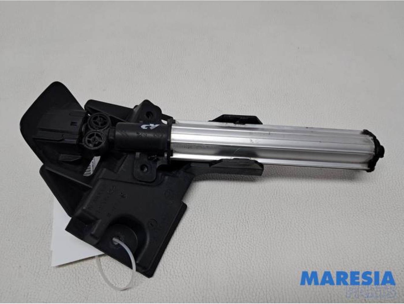 Peugeot - 308 - Headlight washer