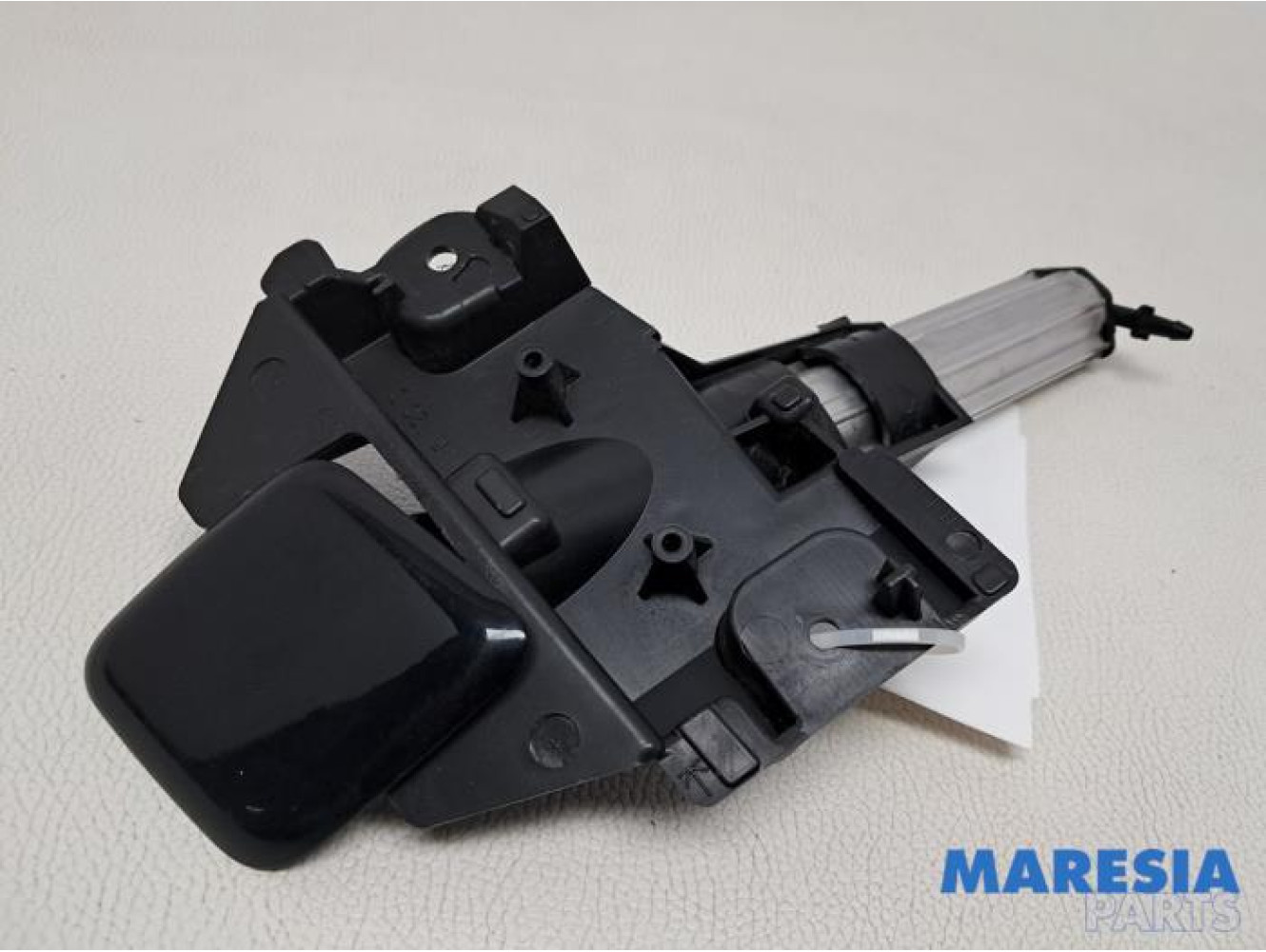 Peugeot - 308 - Headlight washer