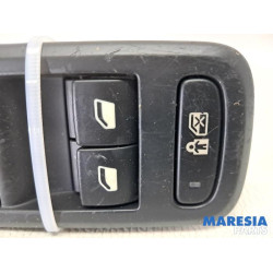 Peugeot - 308 - Kombischalter Fenster