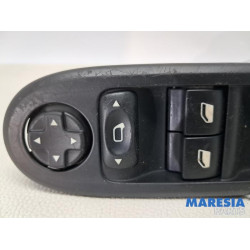 Peugeot - 308 - Kombischalter Fenster