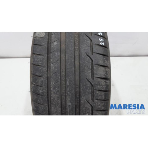 Peugeot - 308 - Reifen