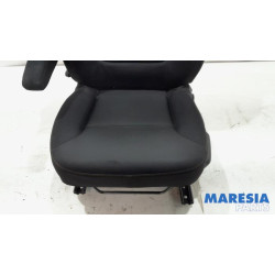 Renault - Trafic - Sitz links