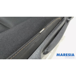 Renault - Trafic - Sitz links