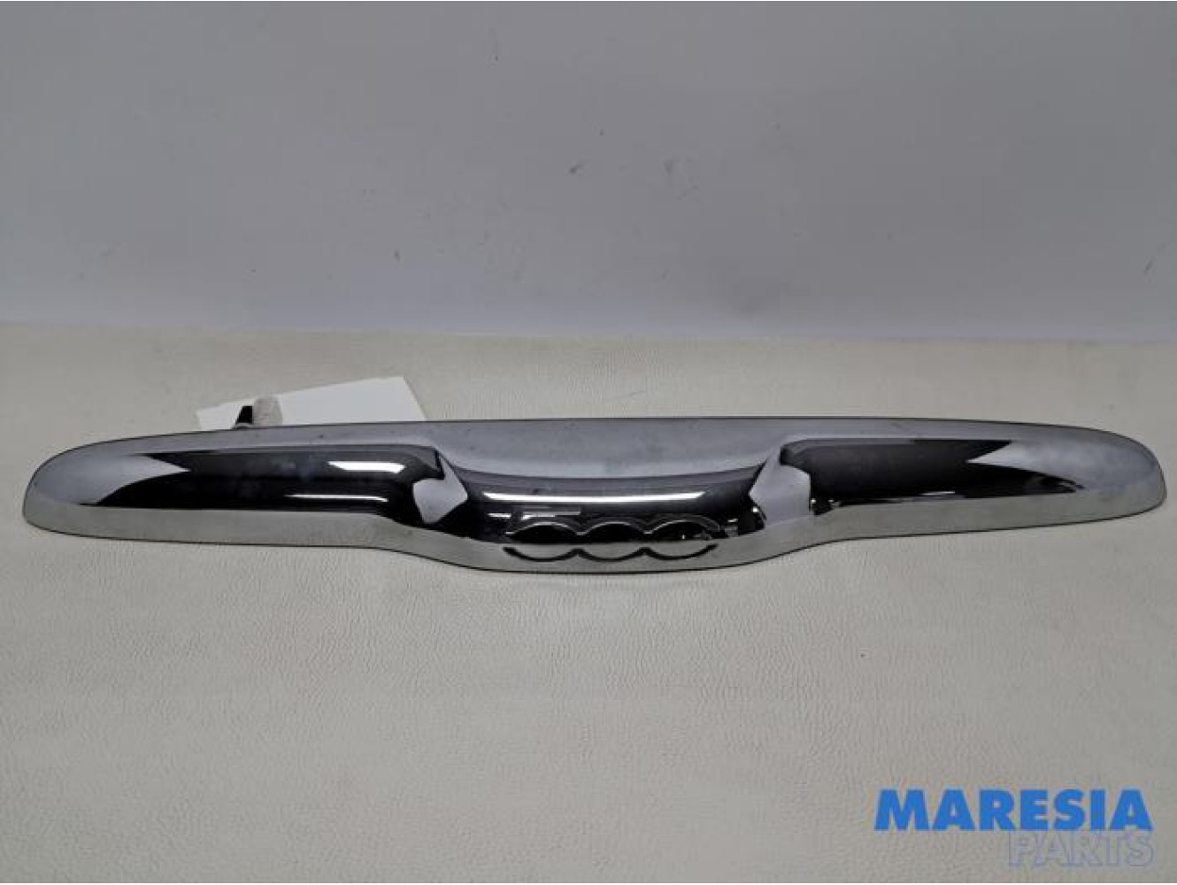 Fiat - 500 - Tailgate handle