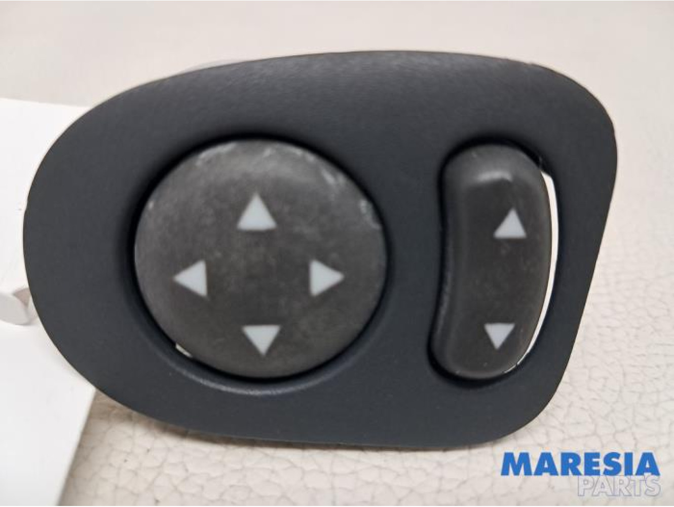 Fiat - 500 - Mirror switch