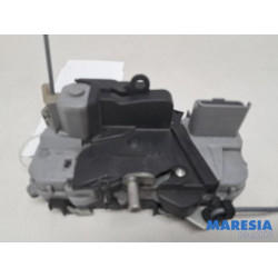 Citroen - Xsara Picasso - Door lock mechanism 4-door, front left