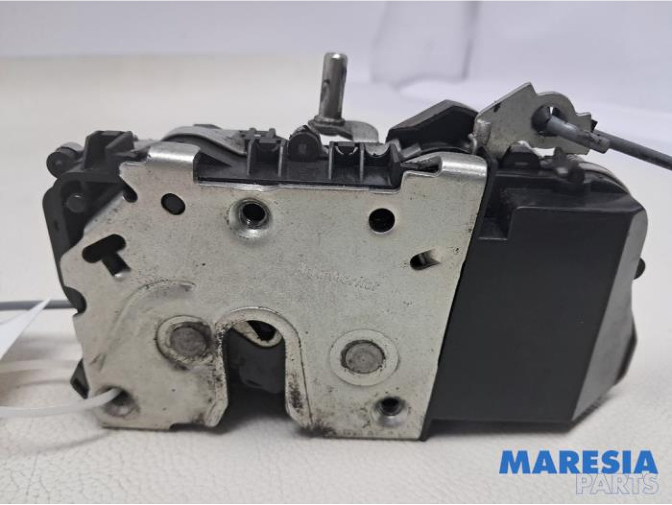 Citroen - Xsara Picasso - Door lock mechanism 4-door, front left
