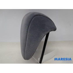 Citroen - Xsara Picasso - Headrest
