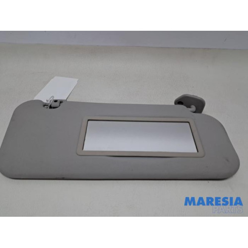 Citroen - Xsara Picasso - Sun visor