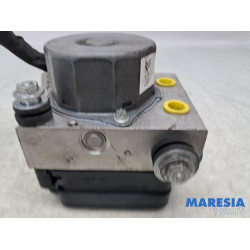 Peugeot - 308 - ABS pump