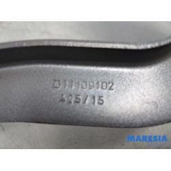 Peugeot - 308 - Motorhaube Scharnier