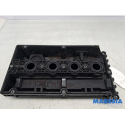Opel - Astra - Rocker cover