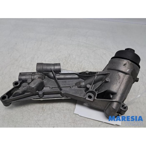 Opel - Astra - Oliefilterhuis