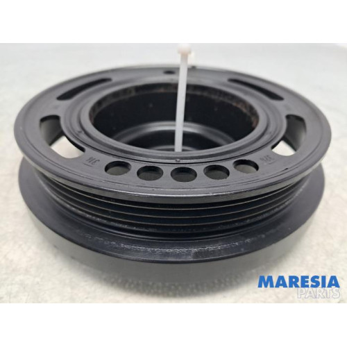 Opel - Astra - Krukas Poelie