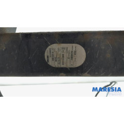 Renault - Trafic - Towbar