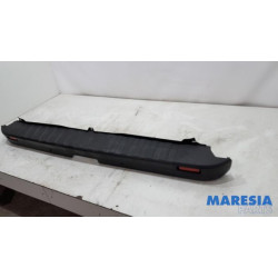 Renault - Trafic - Achterbumper