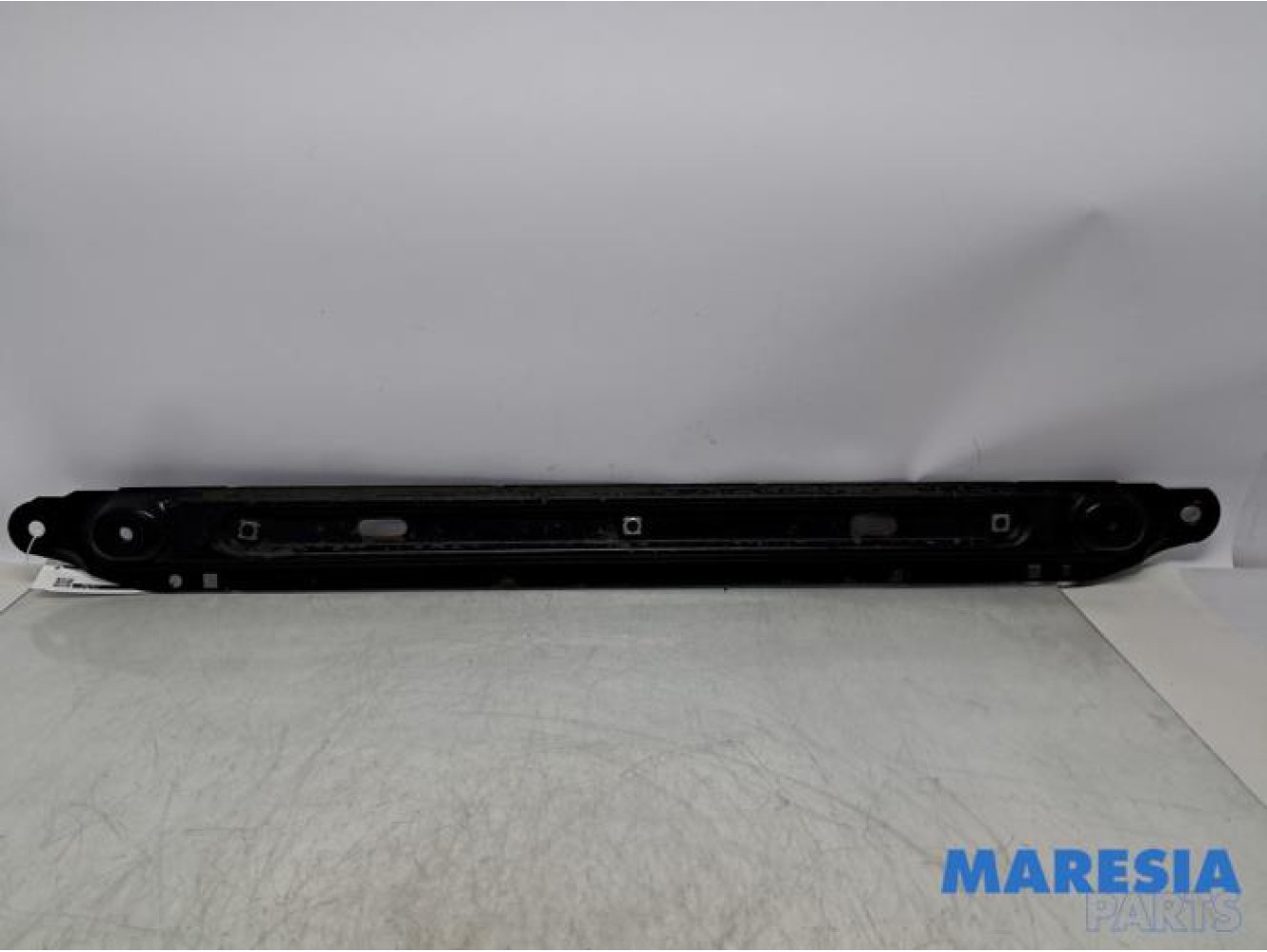 Peugeot - 308 - Barre radiateur