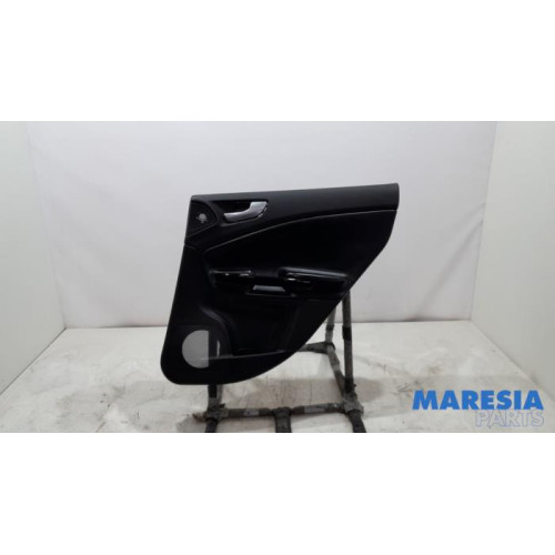 Alfa Romeo - Giulietta - Portierbekleding 4Deurs rechts-achter