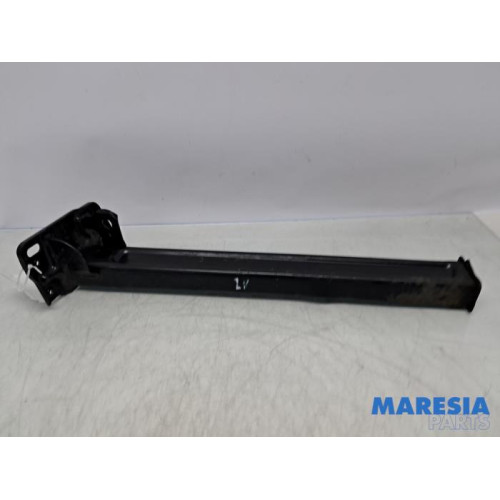 Peugeot - 308 - Front part support