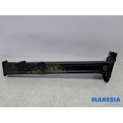 Peugeot - 308 - Front part support