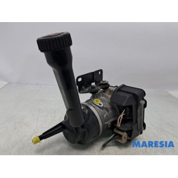 Peugeot - 308 - Power steering pump