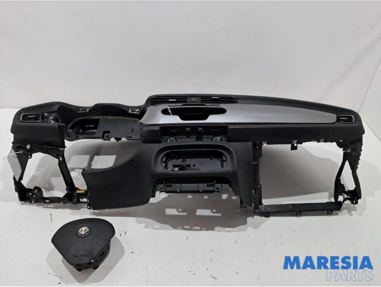 Alfa Romeo - Giulietta - Airbag set + dashboard