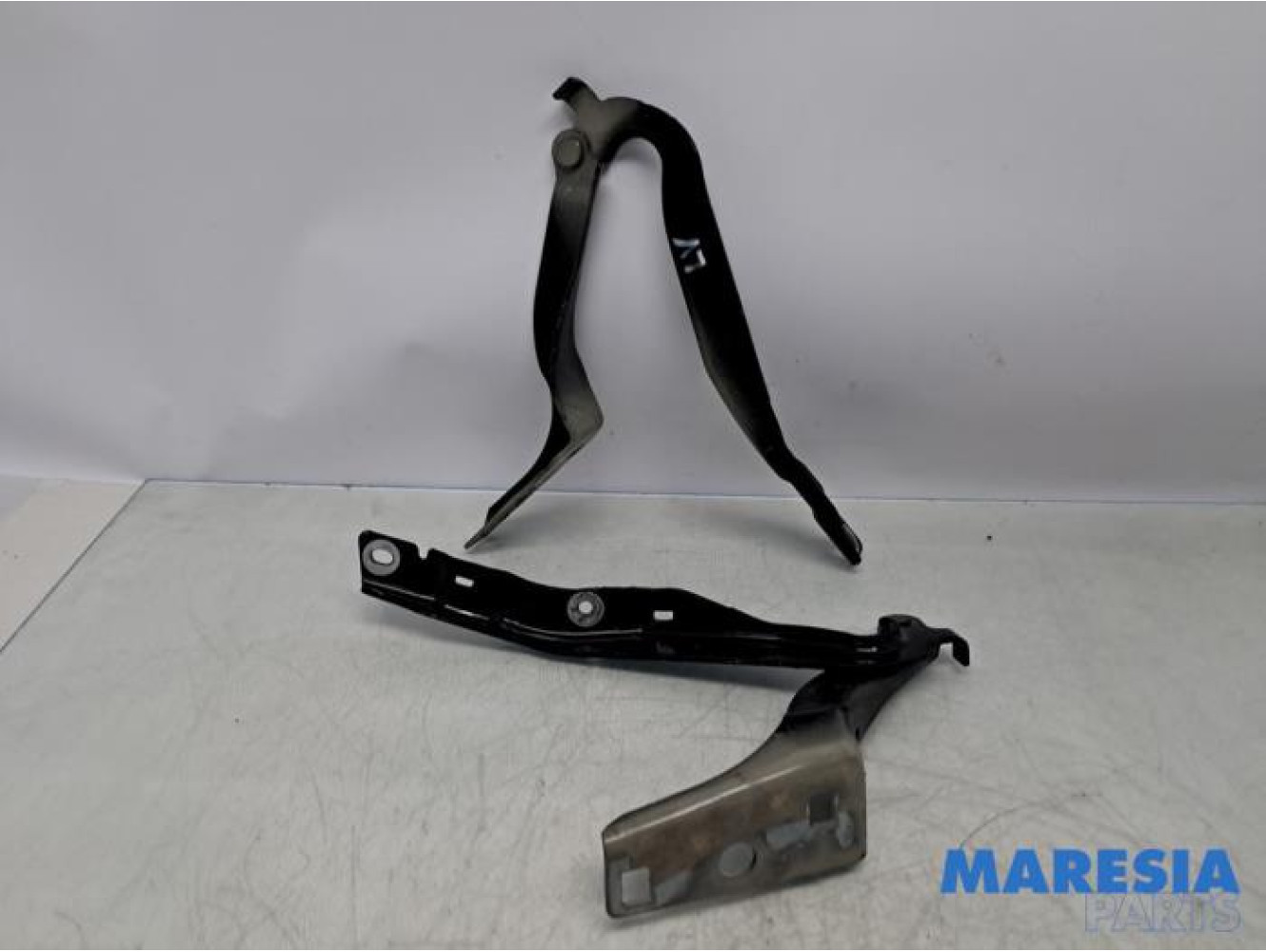 Peugeot - 308 - Motorhaube Scharnier