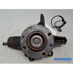 Peugeot - 5008 - Fusee rechts-voor