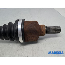 Peugeot - 5008 - Aandrijfas links-voor